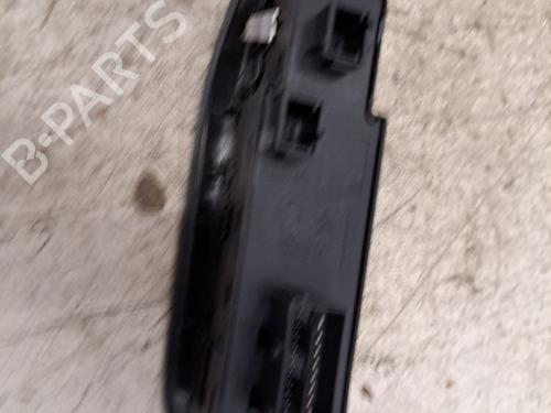 Left front window switch PEUGEOT 208 I (CA_, CC_) 1.2 VTI 82 | BP28409190I27