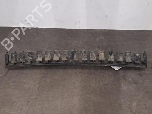 Used Rear bumper bracket PEUGEOT 308 II (LB_, LP_, LW_, LH_, L3_) 1.5 BlueHDi 130 (131 hp) 28407497