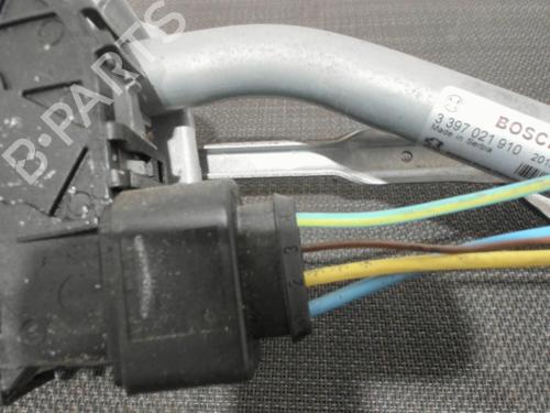 Used Front wiper motor Front wiper motor PEUGEOT 2008 I (CU_) 1.6 BlueHDi 75 (75 hp) 28394034 28394034