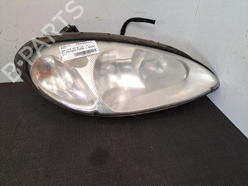Used Right headlight Right headlight CHRYSLER PT CRUISER (PT_) 2.2 CRD (121 hp) 28402376 28402376