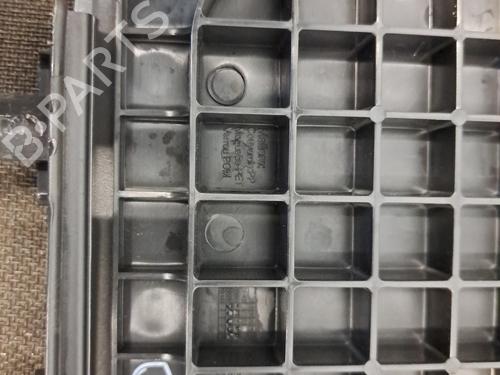 Used Luggage compartment floor Luggage compartment floor RENAULT SCÉNIC III (JZ0/1_) 1.5 dCi (110 hp) 28409541 28409541