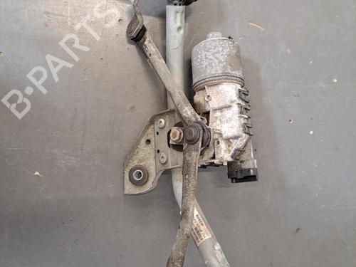 Used Front wiper motor Front wiper motor RENAULT TWINGO II (CN0_) 1.2 16V (CN04, CN0B) (75 hp) 28402639 28402639