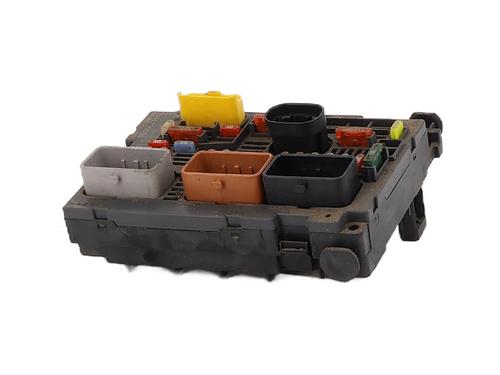 Used Fuse box Fuse box CITROËN C4 Picasso I MPV (UD_) 1.6 HDi (109 hp) 32469912 32469912