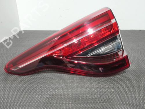Used Right tailgate light Right tailgate light RENAULT CLIO V (B7_) 1.0 TCe 100 (B7MT) (101 hp) 28394167 28394167