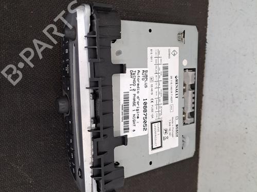 radio-renault-twingo-ii-cn0_-2007-28397578 main image