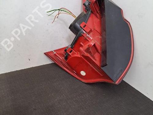 Used Right taillight Right taillight 28404809 28404809