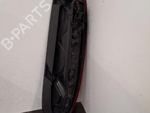 Used Right taillight Right taillight 28409718 28409718