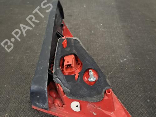 Used Right tailgate light Right tailgate light 31091036 31091036