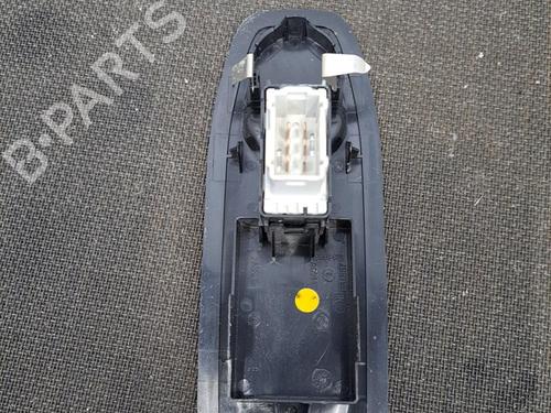 Used Right front window switch Right front window switch PEUGEOT 208 I (CA_, CC_) 1.5 BlueHDI 100 (102 hp) 28397184 28397184