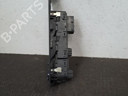 Used Left front window switch Left front window switch CITROËN C4 SPACETOURER (3D_) 1.5 BlueHDi 130 (131 hp) 28406095 28406095