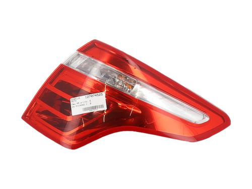Used Right taillight Right taillight 37452940 37452940