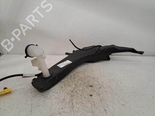 Used Windscreen washer tank PEUGEOT 308 II (LB_, LP_, LW_, LH_, L3_) 1.6 BlueHDi 120 (120 hp) 28403596