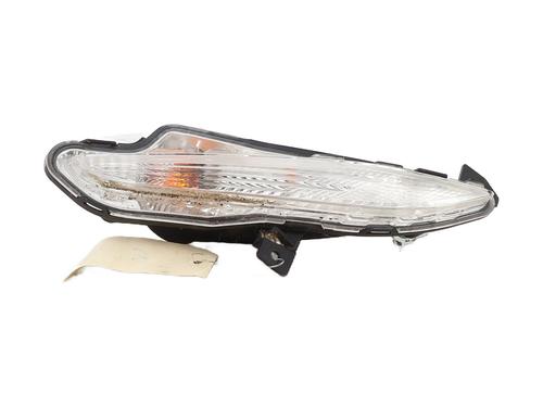 Used Left front indicator PEUGEOT 308 II (LB_, LP_, LW_, LH_, L3_) 1.2 THP 130 (131 hp) 32527679