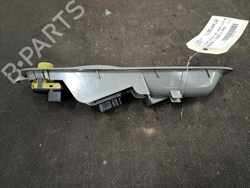 Used Left front window switch Left front window switch RENAULT TWINGO I (C06_) [1993-2012] 29983117 29983117