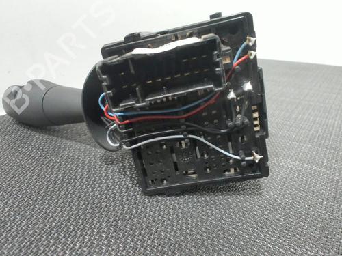 Steering column stalk RENAULT CLIO IV (BH_) 1.5 dCi 75 | BP28399622I23 
