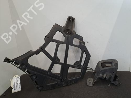 Used Rear bumper bracket RENAULT LAGUNA III Grandtour (KT0/1) 2.0 dCi (KT07, KT0J, KT14, KT1A, KT1S) (131 hp) 29429051