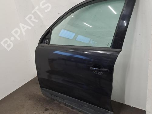 Used Left front door Left front door VW TIGUAN (5N_) 2.0 TDI (110 hp) 39700480 39700480