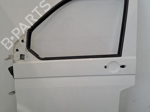Used Left front door VW TRANSPORTER T5 Van (7HA, 7HH, 7EA, 7EH) 1.9 TDI (84 hp) 28613043