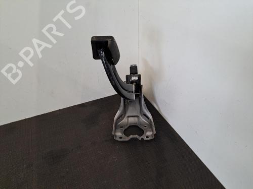 Used Break pedal HYUNDAI TUCSON (TL, TLE) 1.7 CRDi (116 hp) 28408138