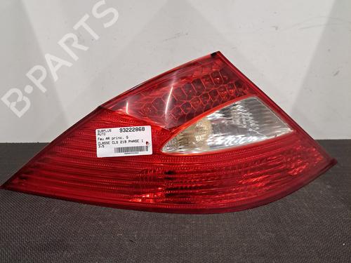 Używane Lampa tylna lewa MERCEDES-BENZ CLS (C219) CLS 350 (219.356) (272 hp) 28404090