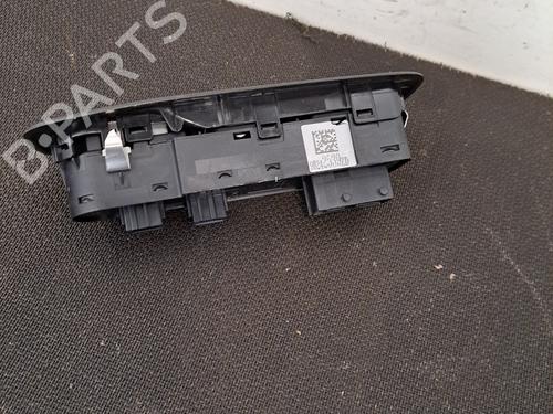 Used Left front window switch Left front window switch PEUGEOT 2008 I (CU_) 1.2 PureTech 82 (82 hp) 28390207 28390207