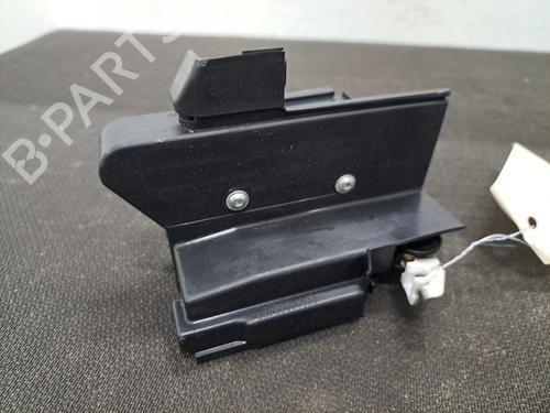 rear-right-lock-dacia-sandero-iii-2021-28396057 main image