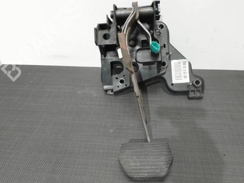 Used Break pedal PEUGEOT 407 Coupe (6C_) 2.7 HDi (204 hp) 28405726