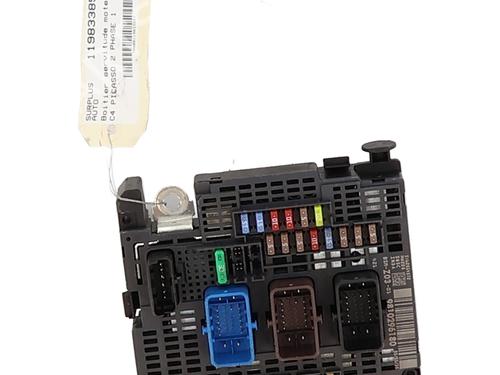Fuse box CITROËN C4 Picasso II 1.6 BlueHDi 120 | BP35990970E1 - Image 3