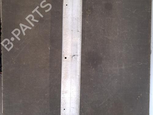 Used Front bumper reinforcement PEUGEOT 308 II (LB_, LP_, LW_, LH_, L3_) 1.2 THP 110 (110 hp) 28389836