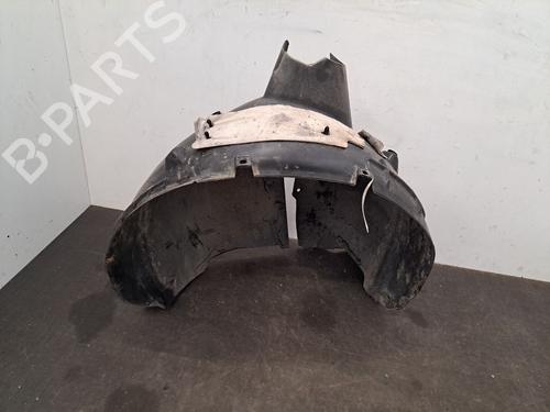 Used Wheel arch PEUGEOT 3008 II SUV (MC_, MR_, MJ_, M4_) 1.2 THP/ PureTech 130 (MRHNSM, MRHNSU, MRHNSJ, MRHNYW,... (131 hp) 28407108