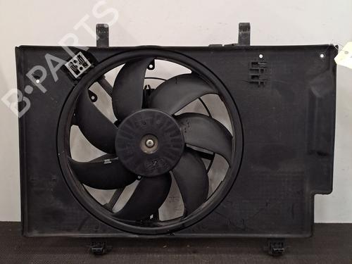 Used Radiator fan Radiator fan FORD ECOSPORT 1.0 EcoBoost (125 hp) 28392541 28392541
