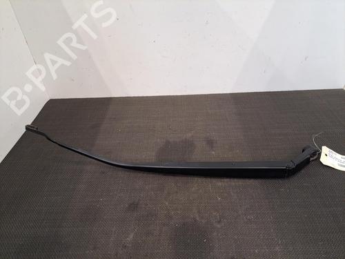 front-windshield-wiper-arm-toyota-auris-_e18_-2012-2013-2014-2015-2016-2017-2018-2019-28397133 main image