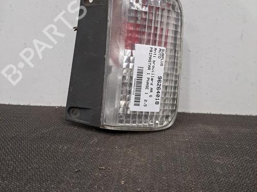 Used Reverse light NISSAN PRIMASTAR Van (X83) 2.5 dCi 140 (135 hp) 28392503