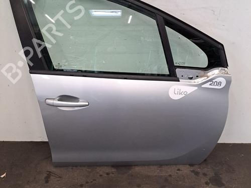 Used Right front door PEUGEOT 208 I (CA_, CC_) 1.2 VTI 82 (82 hp) 31624075