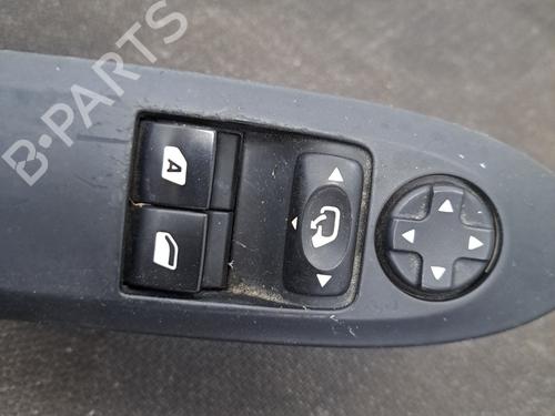 Left front window switch CITROËN DS3 (SA_) 1.6 HDi 110 | BP28396130I27