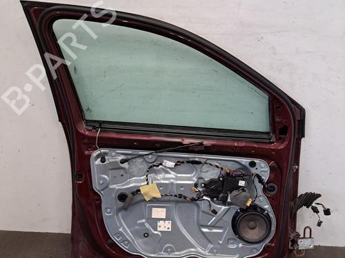 Used Left front door Left front door 33011879 33011879
