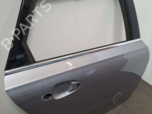 Used Right rear door Right rear door 28403359 28403359