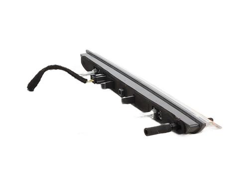 Used Third brake light Third brake light PEUGEOT 308 II (LB_, LP_, LW_, LH_, L3_) 1.2 THP 130 (131 hp) 32527680 32527680