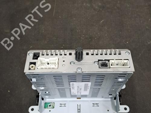 Used Radio Radio DACIA SANDERO II 1.0 SCe 75 (B8JC, B8JD, B8NC) (73 hp) 30679557 30679557