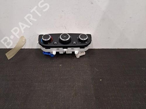 Used Climate control Climate control RENAULT CLIO IV (BH_) 1.5 dCi 75 (75 hp) 28407552 28407552
