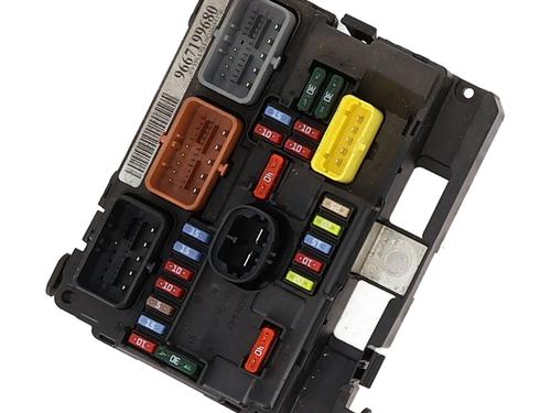 Fuse box CITROËN C3 II (SC_) 1.4 HDi 70 (SC8HZC, SC8HR0, SC8HP4) | BP37748403E1 - Image 2