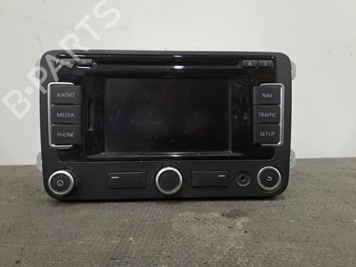 Bilradio VW TOURAN (1T3) 1.6 TDI (105 hp) 28404155