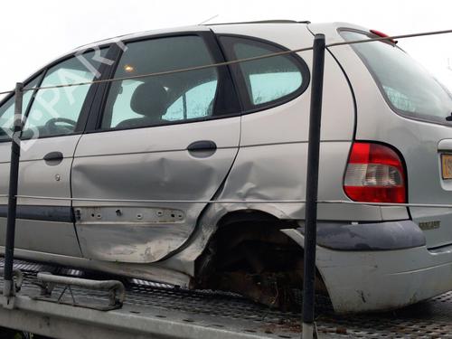 Silniczek wycieraczek przednich RENAULT SCÉNIC I MPV (JA0/1_, FA0_) 1.9 dCi (JA05, JA1F) | BP28402868M29 