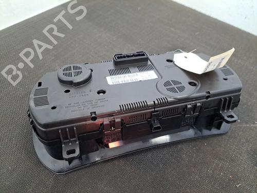 Used Instrument cluster Instrument cluster RENAULT MEGANE IV Hatchback (B9A/M/N_) 1.3 TCe 140 (B9NB) (140 hp) 28390352 28390352