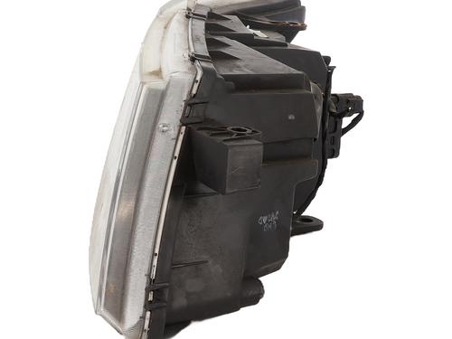 right-headlight-fiat-freemont-345_-2011-31345328 main image