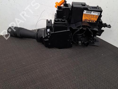 Used Switch TOYOTA AURIS (_E18_) 1.8 Hybrid (ZWE186_, ZWE186R) (136 hp) 28402705