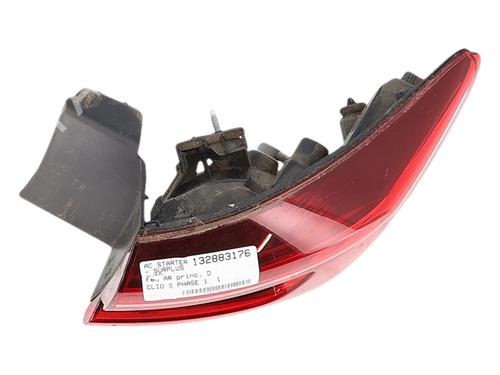 right-taillight-renault-clio-v-b7_-2019-39460838 main image
