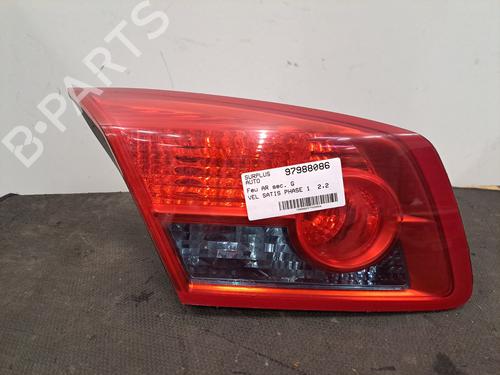Used Left tailgate light RENAULT VEL SATIS (BJ0_) 2.2 dCi (BJ0E, BJ0F) (150 hp) 28409279