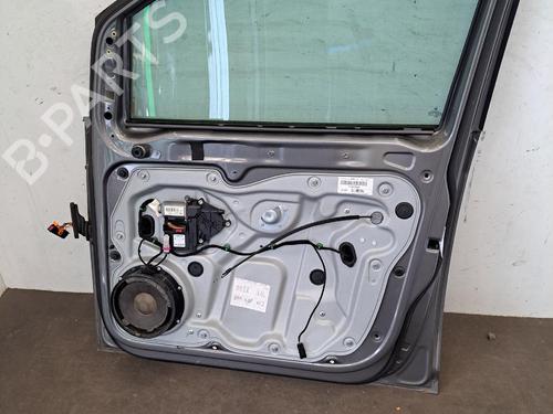Puerta delantera derecha Puerta delantera derecha VW TOURAN (1T1, 1T2) 1.9 TDI (105 hp) 37410614 37410614