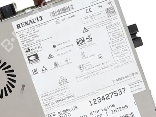 Used Radio Radio RENAULT TWINGO III (BCM_, BCA_) 1.0 SCe 65 (BCMJ) (65 hp) 33634220 33634220
